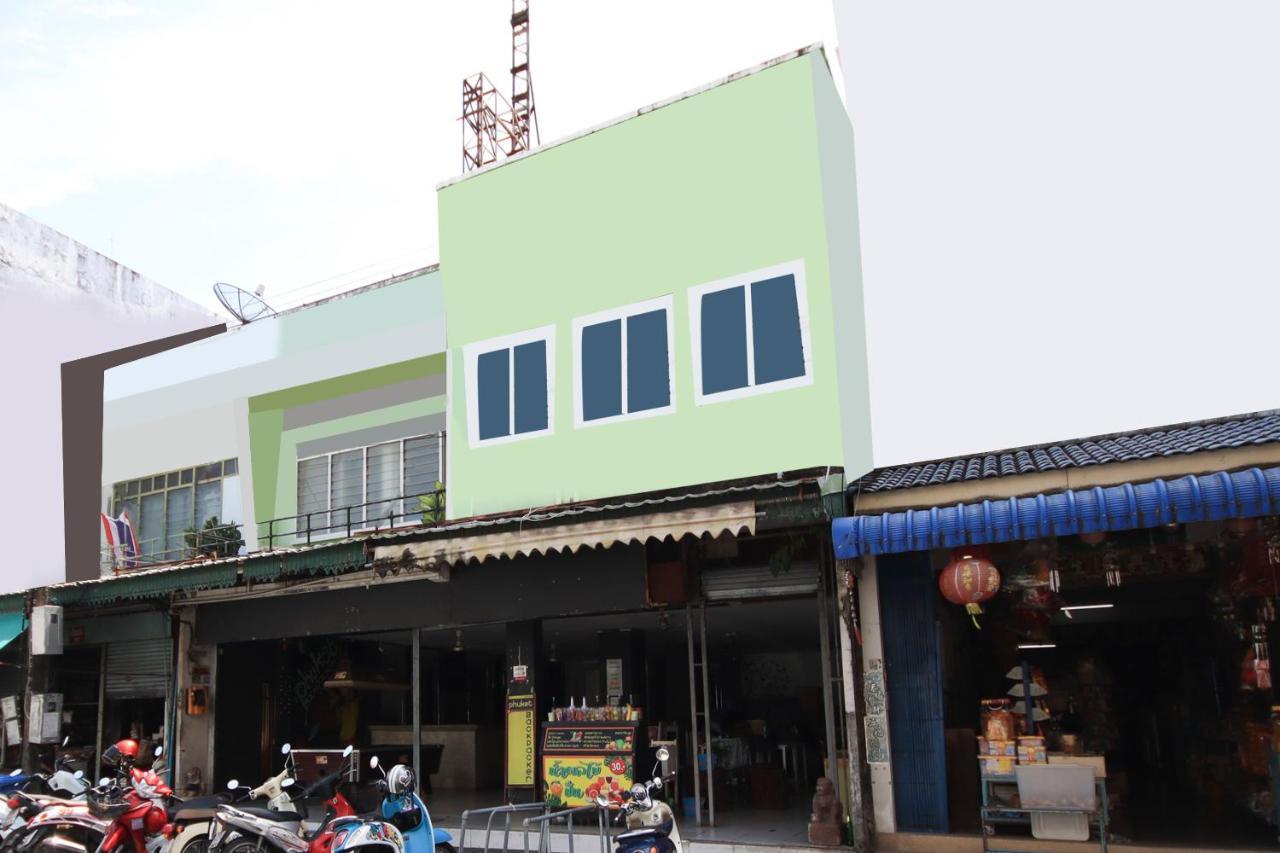 Oyo 1054 Phuket Backpacker Hostel Exterior photo